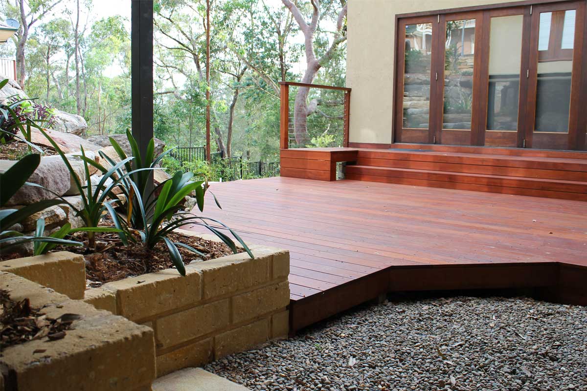 Blaxland Landscaping Wooden Patio Wall