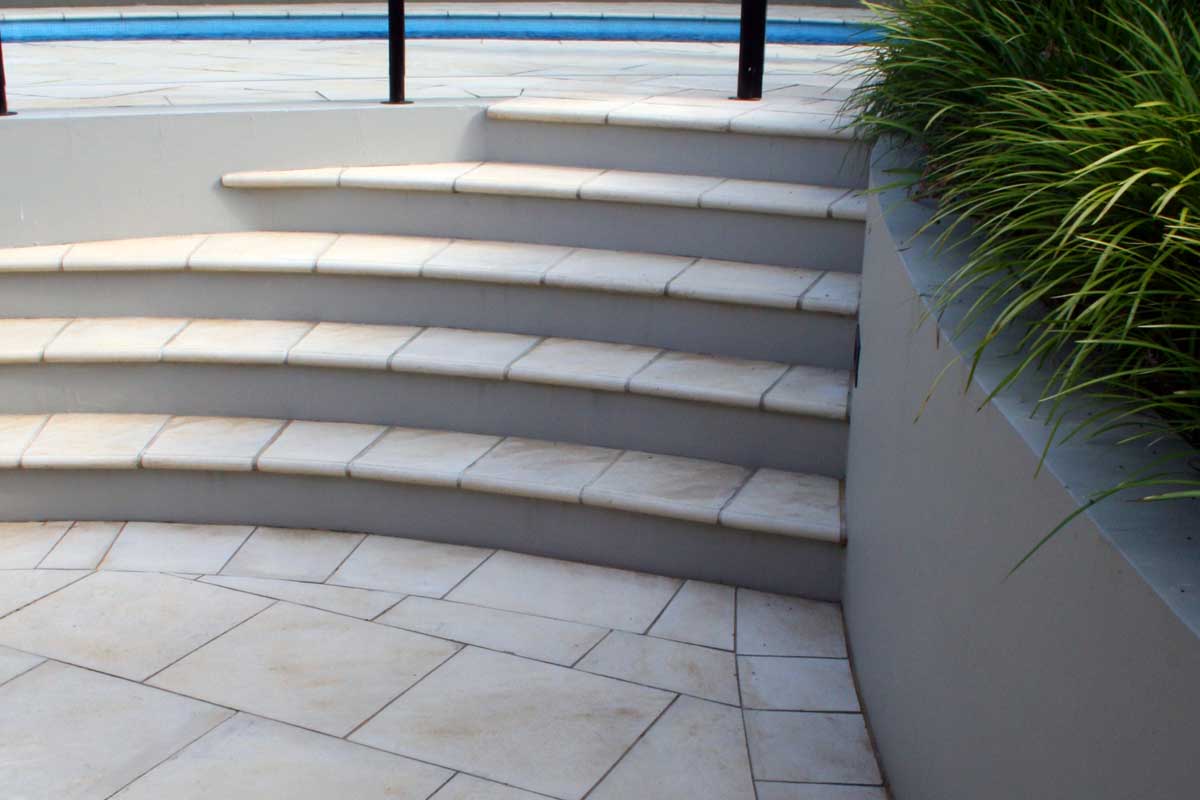 Landscaping Glenbrook Courtyard Stairs