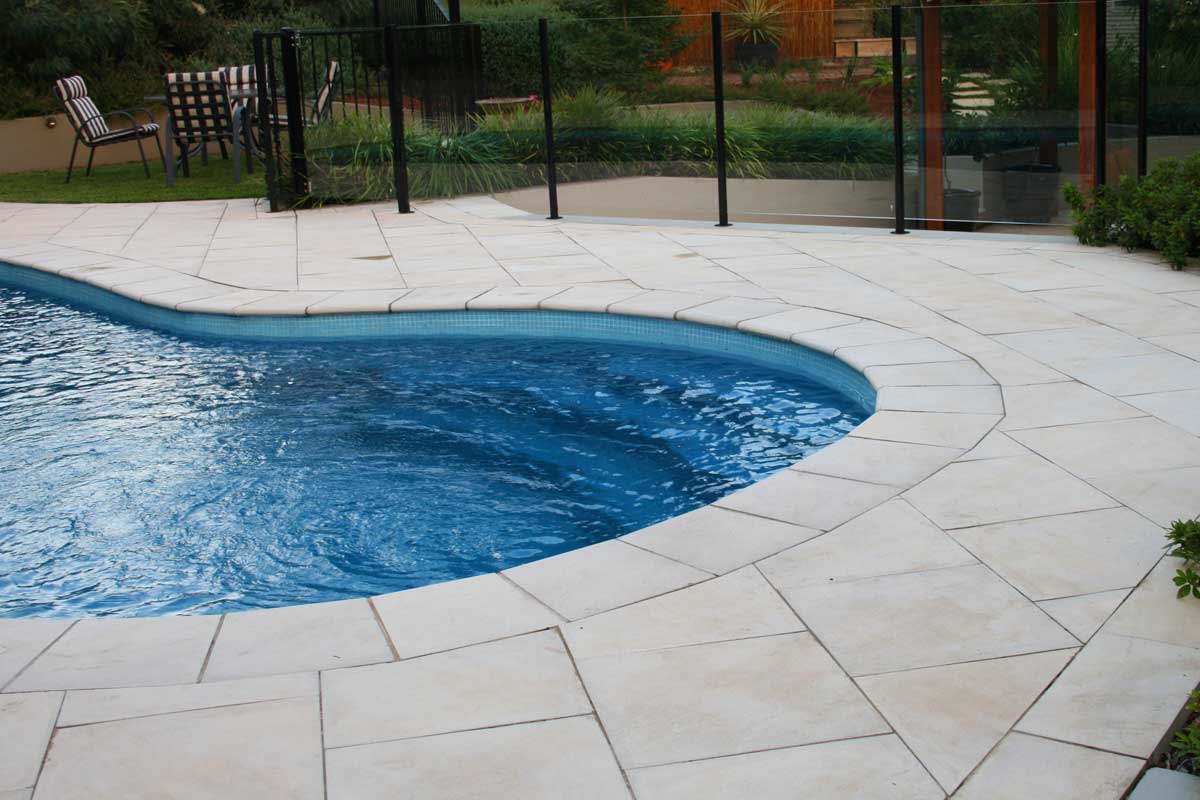 Landscaping Glenbrook Pool and Gardens