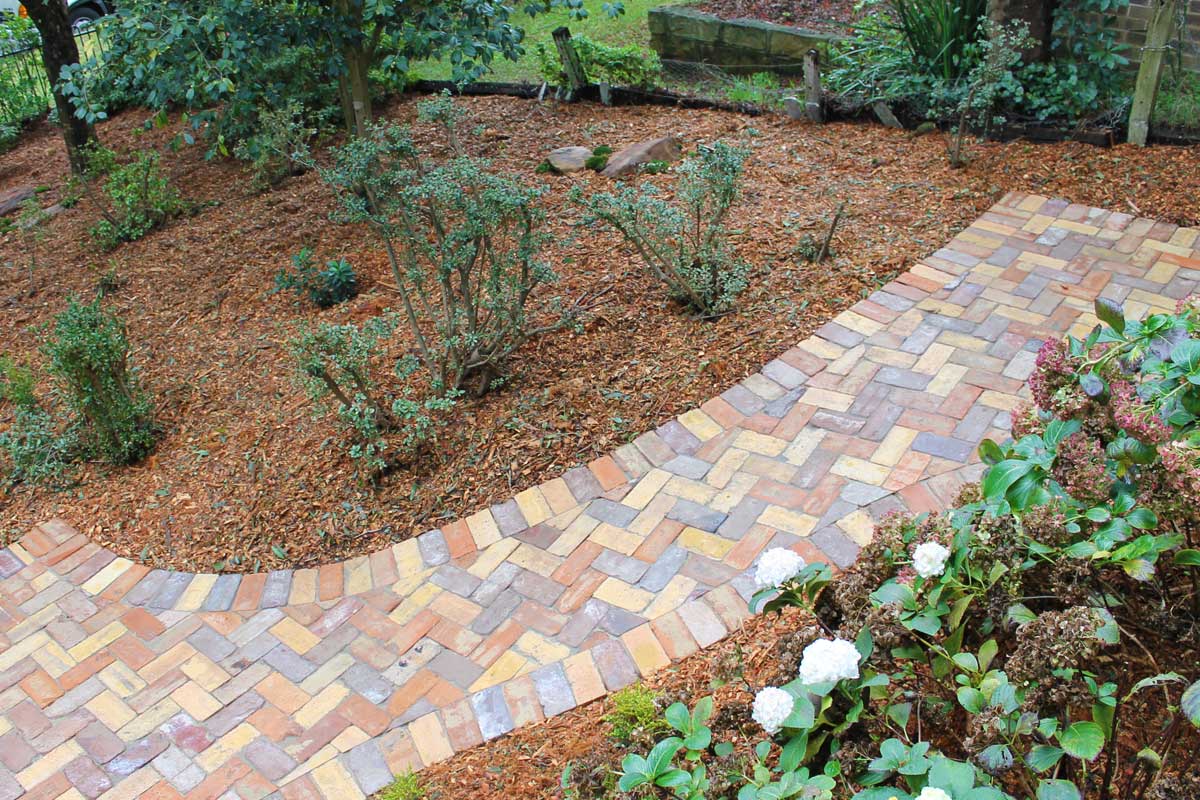 Landscaping Springwood Paving Low Maintenance Garden