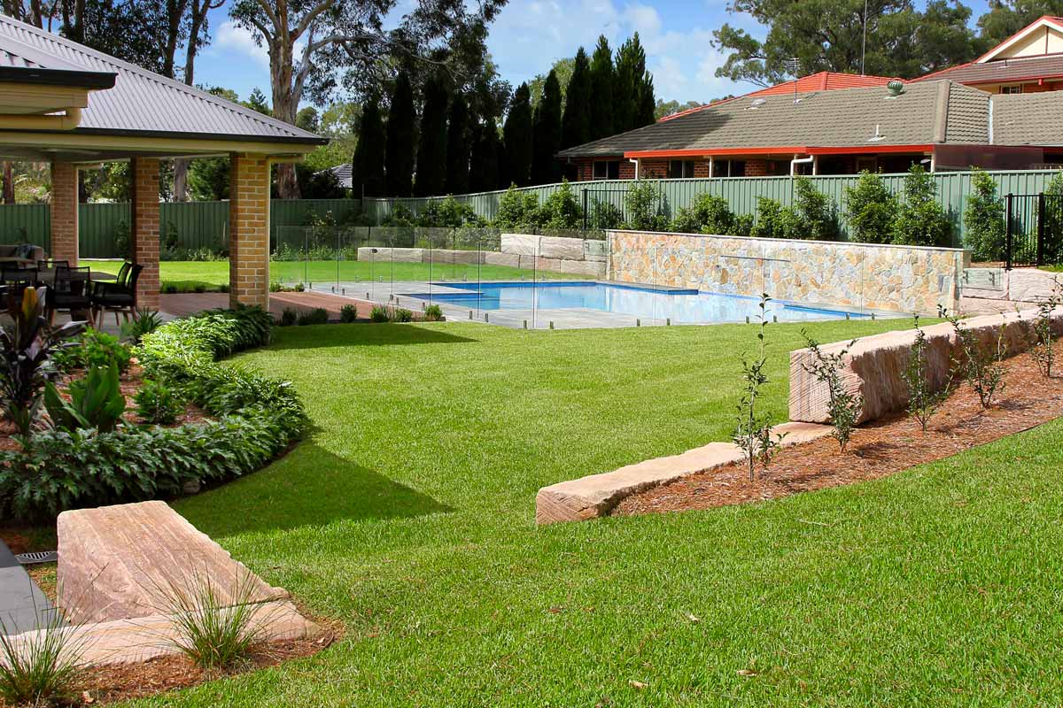 Sandstone Log Retaining Walls Garden