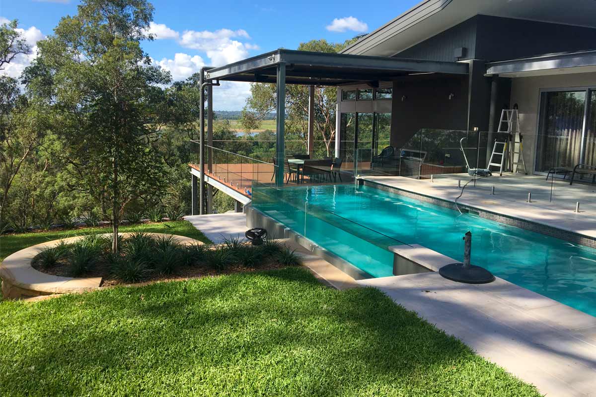 Emu Heights Pool and Landscaped Garden