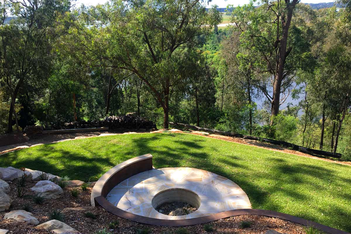 Large_Acreage_Landscaping_Fire_Pit_Retaining_Walls_Garden_Design