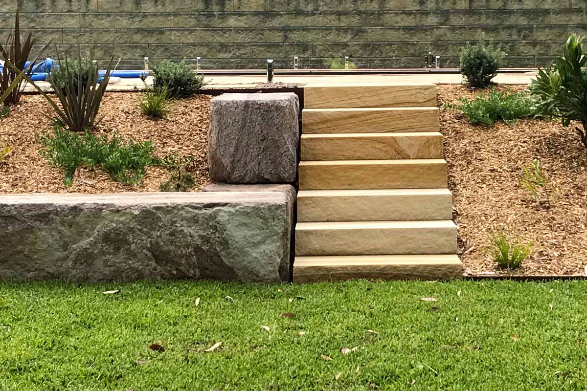 Large_Acreage_Landscaping_Sandstone_Log_Retaining_Walls_Garden_Design